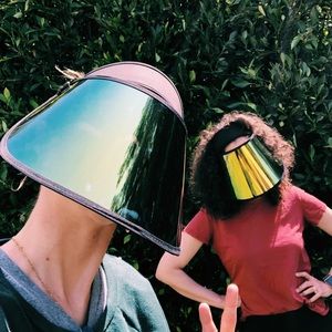 Meet your Posher, Halley